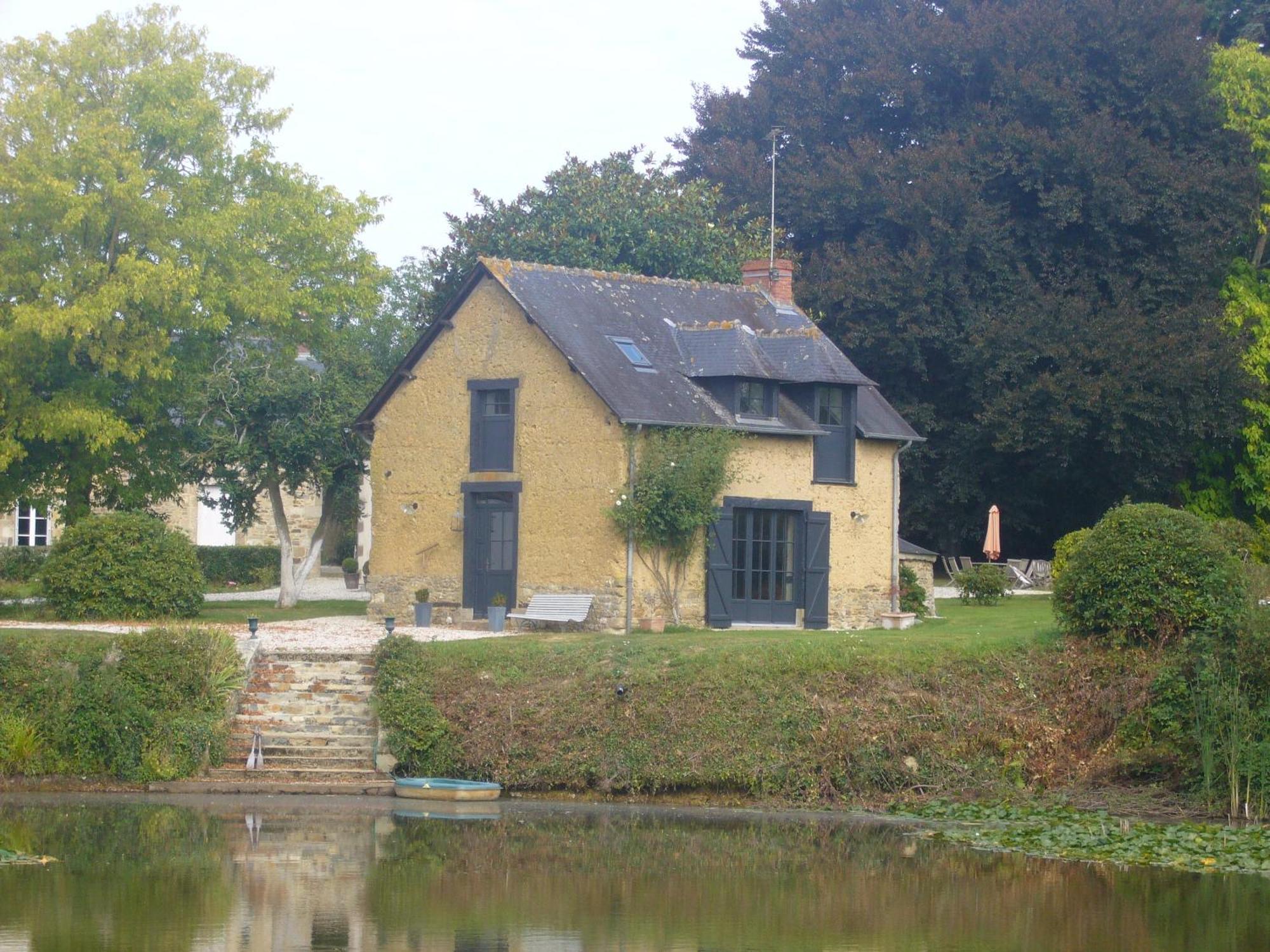 Maison D'Hotes Les Escures Acigné Exterior foto